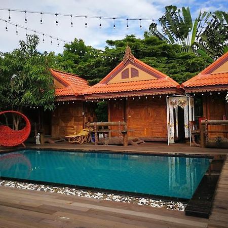 Montri Resort Donmuang Bangkok Exterior foto