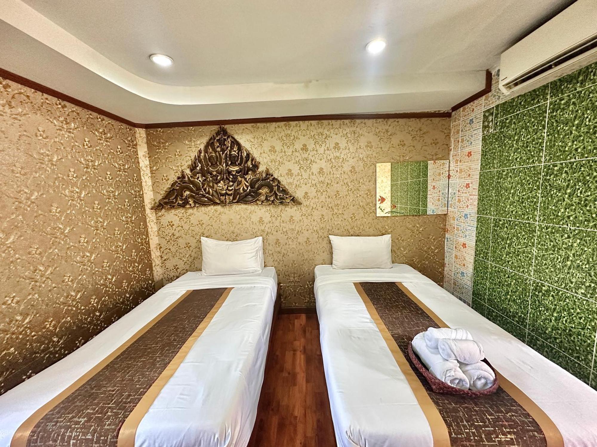 Montri Resort Donmuang Bangkok Exterior foto